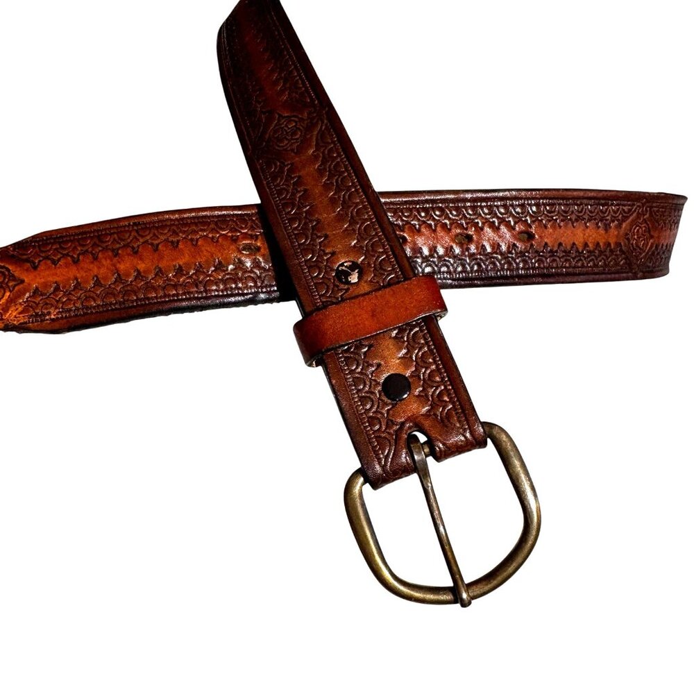 Hand tooled leather belt brown with brass buckle size L